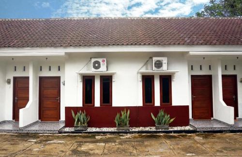 Pacitan House | Hansa Guest House Pacitan