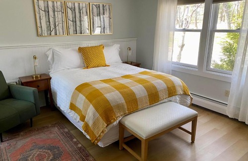 Bar Harbor Hotel | Explore Hanscom's Motel & Cottages with Oceanfront Views