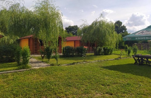 Voila House | Discover Hanul Arcașului: Family-Friendly Getaway