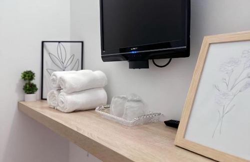 Satu Mare Hotel | Pet-Friendly Retreat at Hanul lui Ionut 2 with Hot Tub
