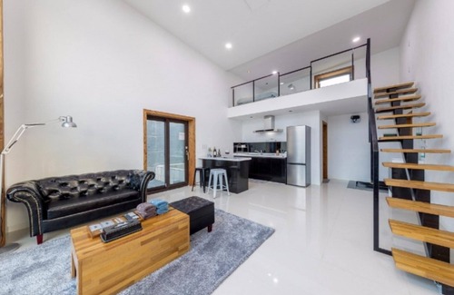 Hapcheon House | Eco-Friendly Retreat at Hapcheon Modern Rikeom Pension