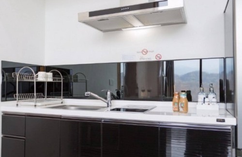 Hapcheon House | Eco-Friendly Retreat at Hapcheon Modern Rikeom Pension