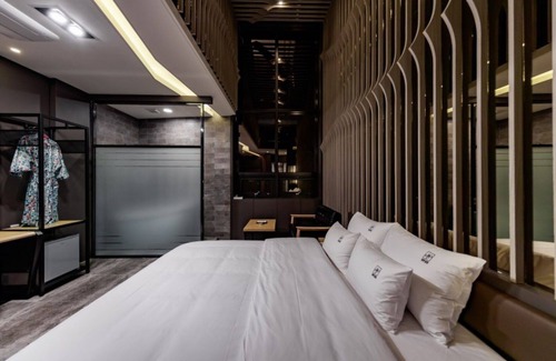 Hapcheon House | Eco-Friendly Bliss at Hapcheon Moon Lake Hotel