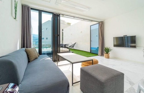 Hapcheon House | Eco-Friendly Hapcheon Rest Pool Villa with Family Amenities