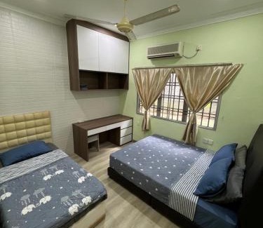 Mersing House | Discover Happiness Homestay: Child-Friendly Retreat Awaits