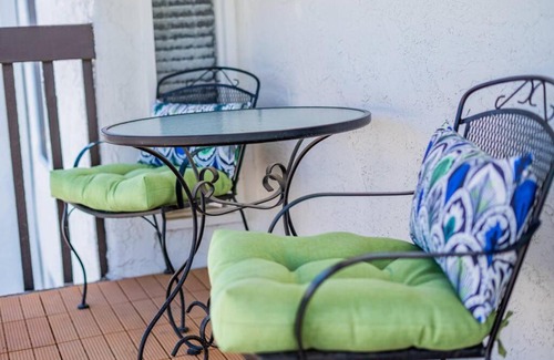 Camelback East House | Relaxing 3BR Oasis with Pool, Patio & Breakfast Included