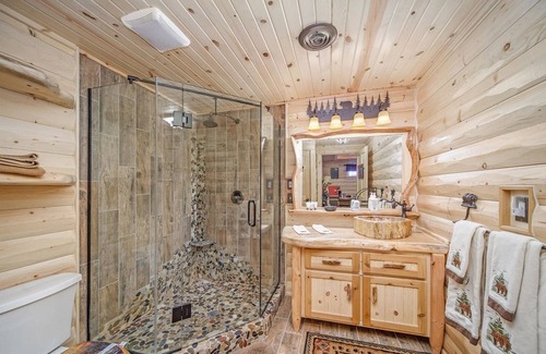 Harbor Springs Bed & Breakfast | Unforgettable Stays at Bear's Den with Oceanfront Views