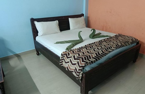 Chirala Resort | Relax at Happy Days Beach Resort with Ocean Views & Breakfast