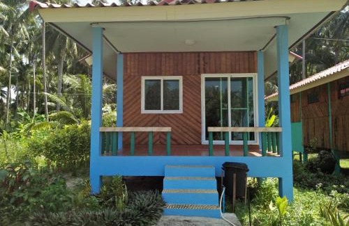 Ko Mak Resort | Experience Happy Days Resort: Oceanfront Bliss Awaits