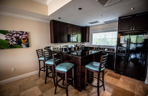 Great Cruz Bay Condo | Incredible 1 BR Grande Bay Unit with Views of Cruz Bay
