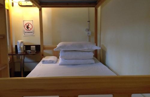 Dongsi Hotel | Prime Location Hotel with Free Coffee & City Views