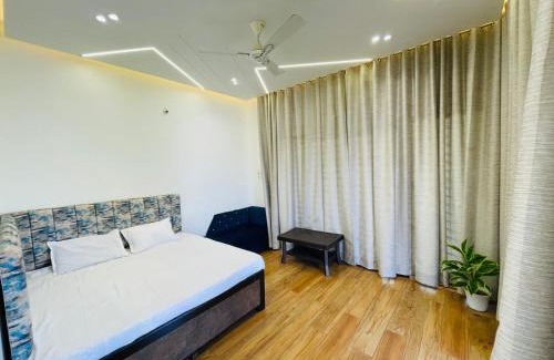 Indore House | Delightful Getaway: Family-Friendly Hotel Experience