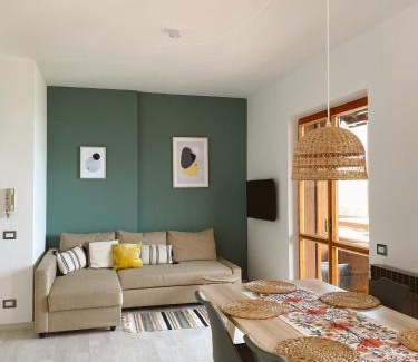 Zorzino Apartment | Guest-Focused Happy Guest Apartments - Bella Vista Awaits