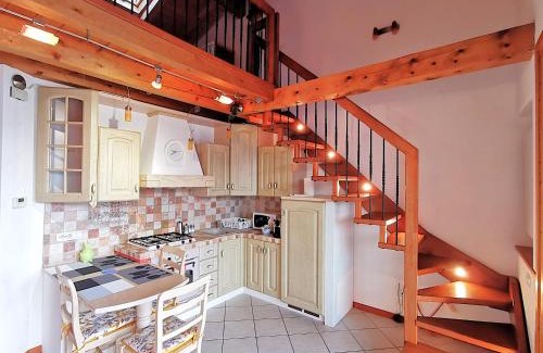 Fonteno Apartment | Serene Lakeview Nest – Ideal for Family Getaways