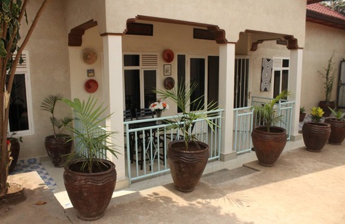 Remera House | Cozy Home and Dine - Ideal Bed & Breakfast for Travelers