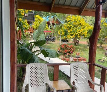 Nuea Khlong House | Experience Oceanfront Bliss at Happy Home Kohjum