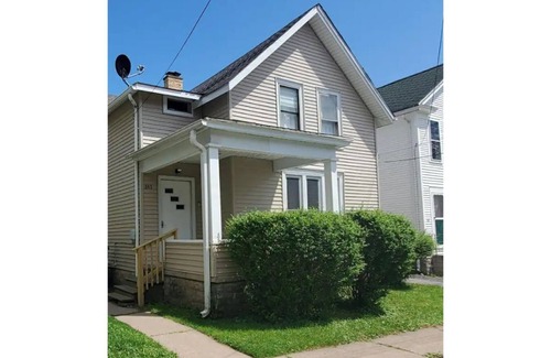 Lockport Apartment | Convenient Stay at Happy Home Lockport - Near Niagara Falls
