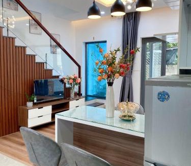 Huong Thuy Apartment | Happy home
