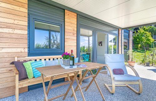 Hrastnik House | Cozy Happy House of Nature - Perfect for Families and Pets