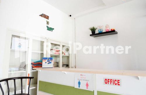 West Semarang House | Budget-Friendly Stay at Happy Inn Puspo Mitra RedDoorz
