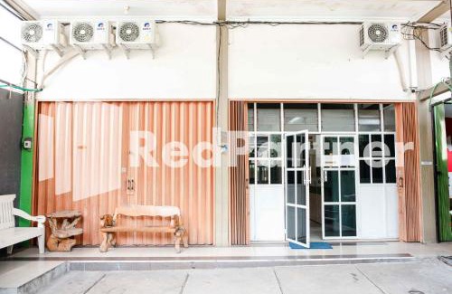 West Semarang House | Budget-Friendly Stay at Happy Inn Puspo Mitra RedDoorz