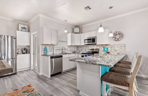 Surfside Beach Condo | Beachfront Bliss at Happy Ours, Rated 9.8/10 by Guests