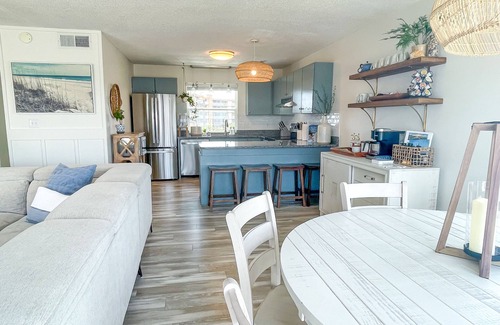 Sneads Ferry House | Seaside Retreat with Dock & Ocean Views - Rated 10/10!