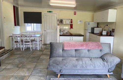 Stanthorpe House | Experience Happy Pig Farm: 4-Star Stay with Family Amenities