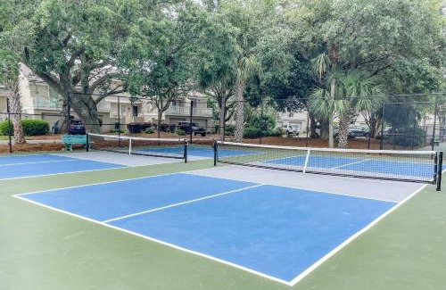 Isle of Palms House | Discover the Happy Place: Family-Friendly with Pool & Hot Tub