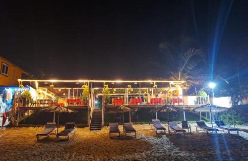 Sernabatim Resort | Cozy Happy Shack Beach with Oceanfront Huts and Views