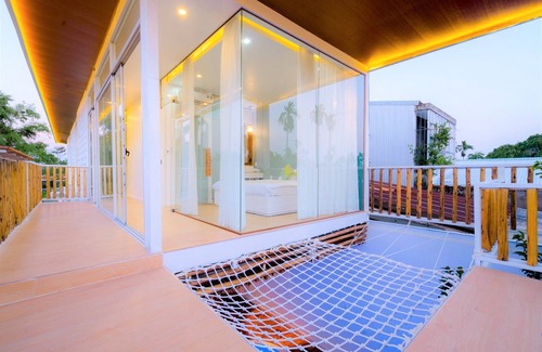 Hue City Centre Villa | Inviting Happy Villa Hue City: Family-Friendly with Pool