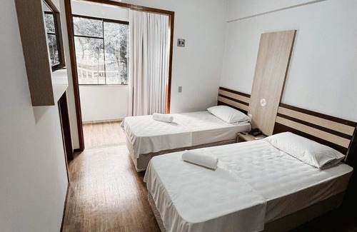 Vila Baependi Hotel | Comfortable Harbor Inn Jaraguá: Family-Friendly Retreat