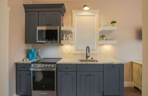 Ottawa House | Family-Friendly Harbor Master Villa: Perfect for Your Getaway