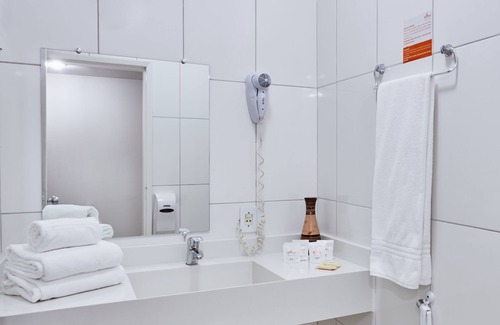Centro Hotel | Discover Harbor Querência Hotel: Pool, Spa & Family Fun