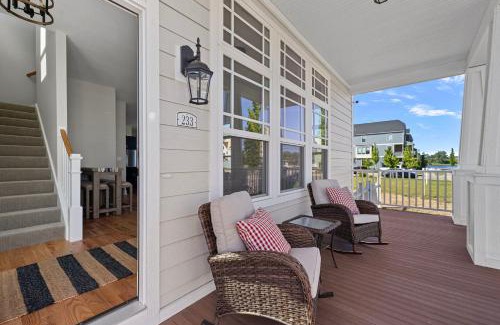 Saint Joseph House | Quaint Harbor Shores Hideaway: Family-Friendly Retreat