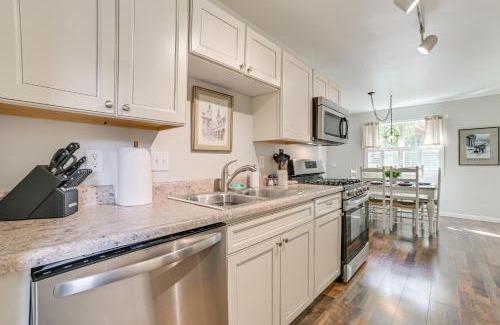 Harbor Springs House | Harbor Springs Winter Retreat about 6 Mi to Skiing!