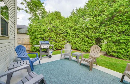 Harbor Springs House | Harbor Springs Winter Retreat about 6 Mi to Skiing!