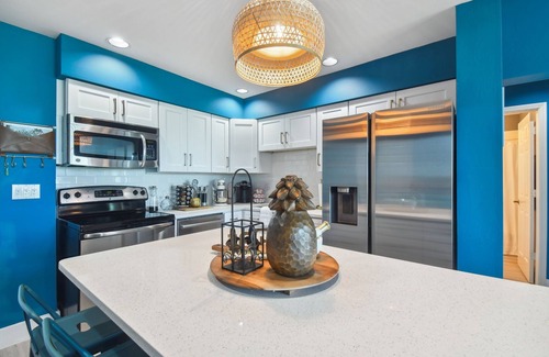 Burnt Store Marina Condo | Explore Harbor Towers: Perfect for Boating & Fishing Fun!