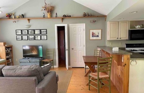 Sebasco Estates Cottage | Scenic Harbor View Cottage in Sebasco Harbor, Maine