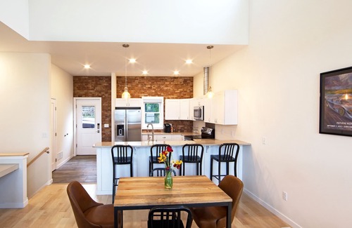 Watkins Glen House | Harbor View Vacation Rental Near Watkins Glen Attractions
