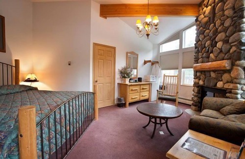 Seward Hotel | Harborview Inn: Family-Friendly Stay with Breakfast Included