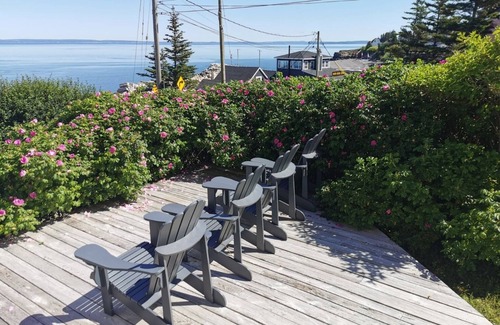 Hall's Harbour House | Unforgettable Harbour House - Halls Harbour Waterfront Escape