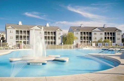 Myrtle Beach Villa | Explore Harbour Lights Resort for an Unforgettable Bike Week!