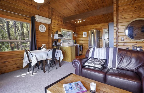 Akaroa House | Harbour Panorama: Family-Friendly Akaroa Holiday Home
