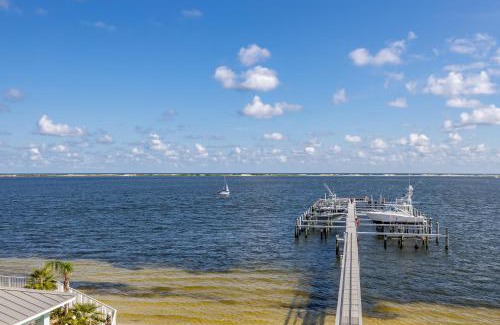 Ono Island Apartment | Harbour Pointe 309 By Pkrm