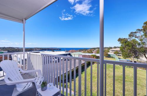Ulladulla Apartment | Oceanfront Harbour View Apartments with 9.1/10 Guest Rating