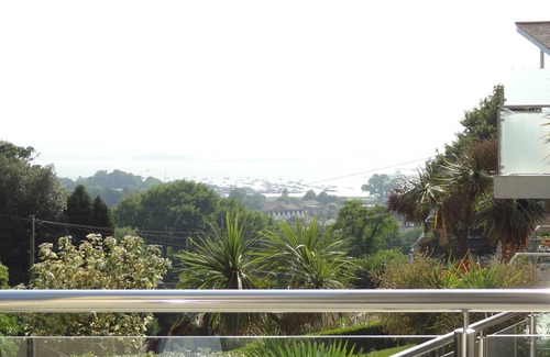 Poole House | Harbour View Townhouse with Breathtaking Ocean Views