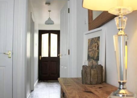 Ballycastle House | Stunning Harbour View House - Child Friendly & Rated 9.5/10