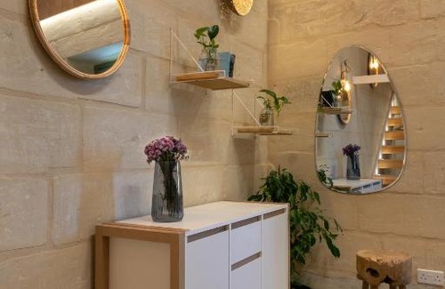 Senglea Apartment | Exceptional Harbour View Lofts with Child-Friendly Amenities
