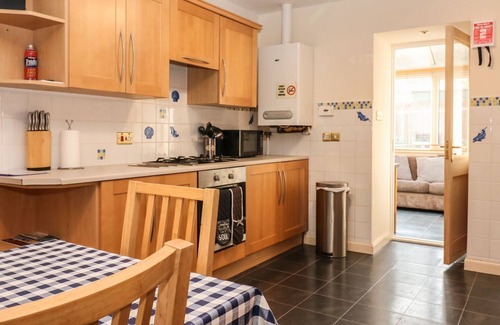 Buckie Cottage | Discover Harbour View: Pet-Friendly Cottage with Ocean Views